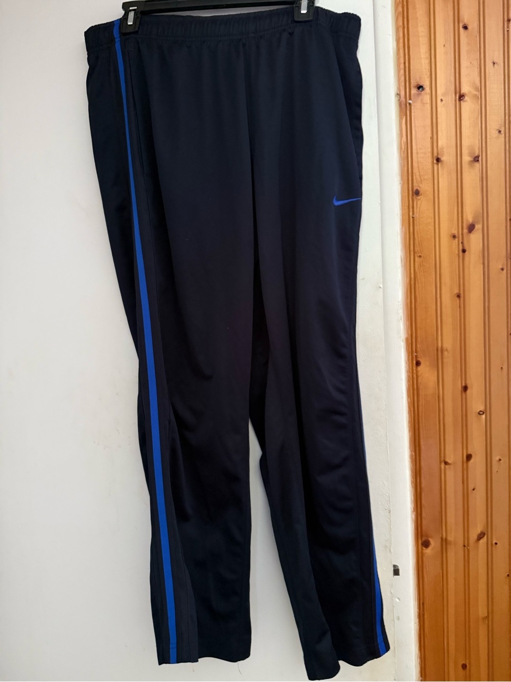 Nike Men’s size large blue sweatpants